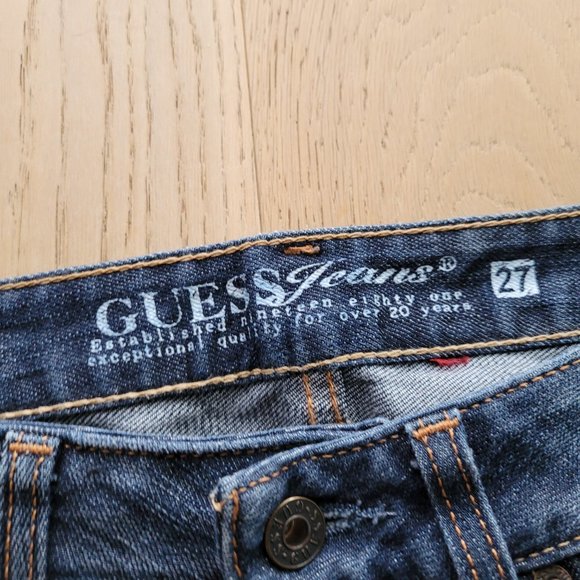 Guess Jeans - Crop- Excellent Condition - Size 27 - Picture 8 of 13